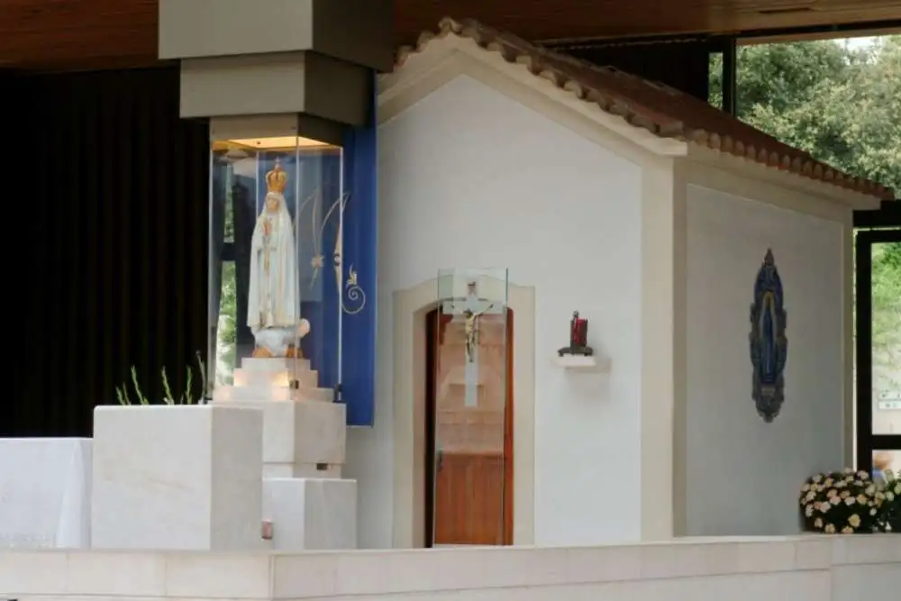 Capilla de las Apariciones, corazón del Santuario de Fátima, Portugal