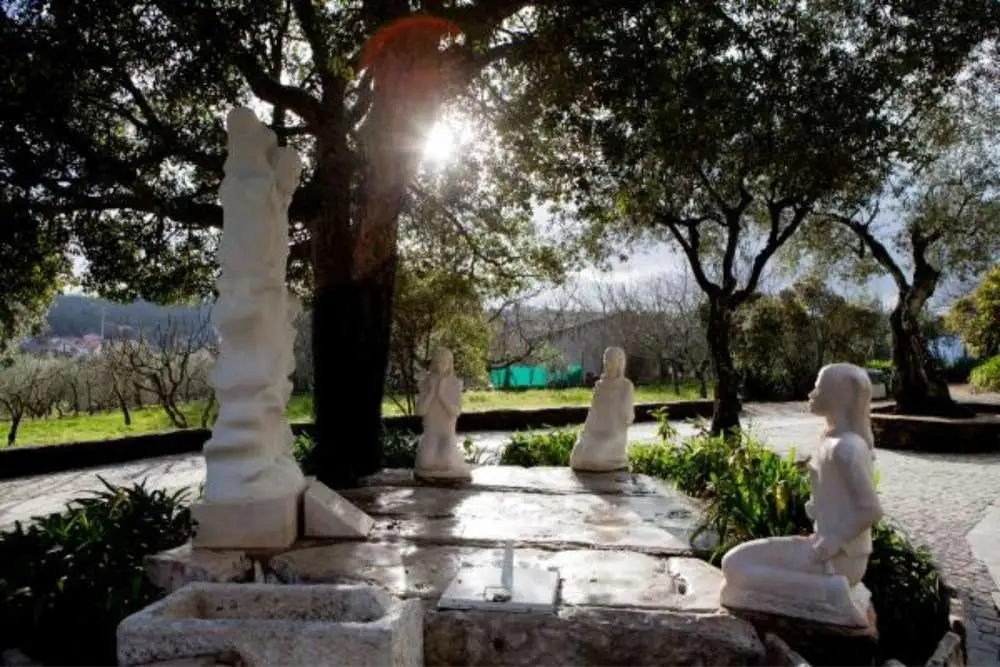 Pozo del Arneiro, en el patio de la casa de Lúcia, en Aljustrel (Fátima) Portugal